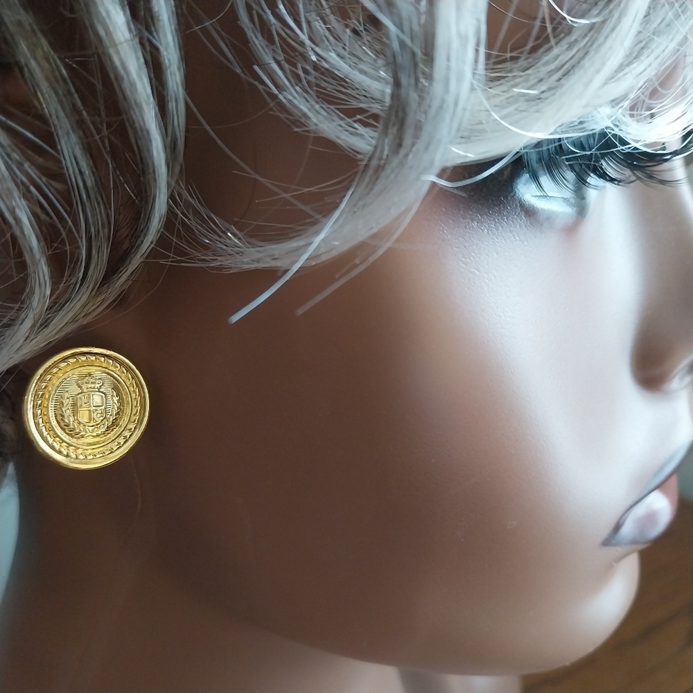 Liz Claiborne Gold Button Earrings - Picture 2 of 10